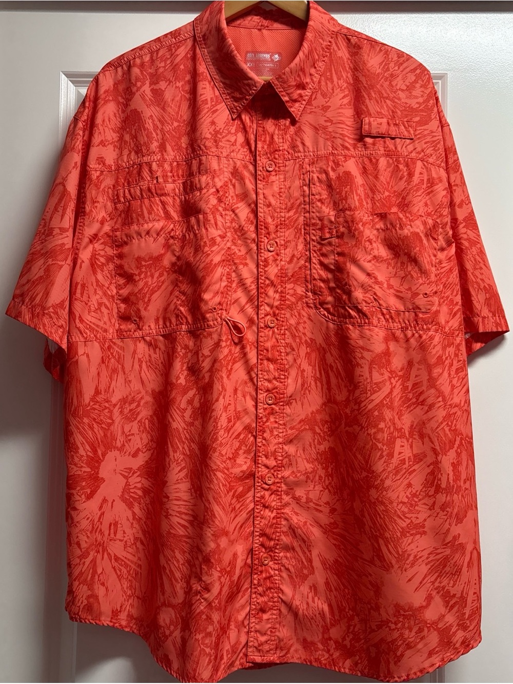 Reel Legends Men's Short-Sleeve Button-Down Shirt in Orange/coral xxl